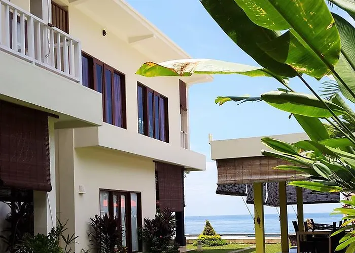 Casa De 3*