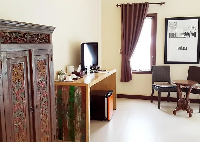 Casa De 3*