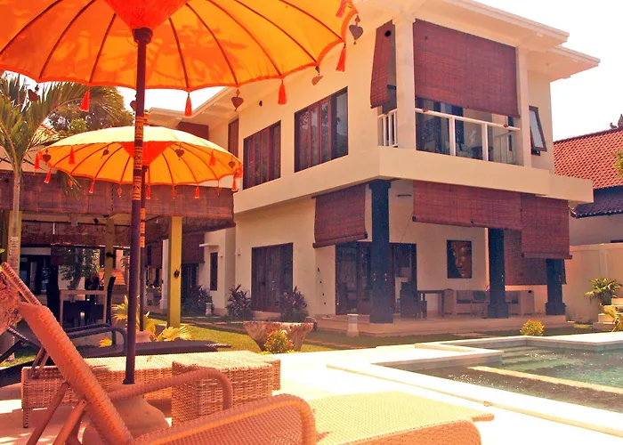 Casa De 3*
